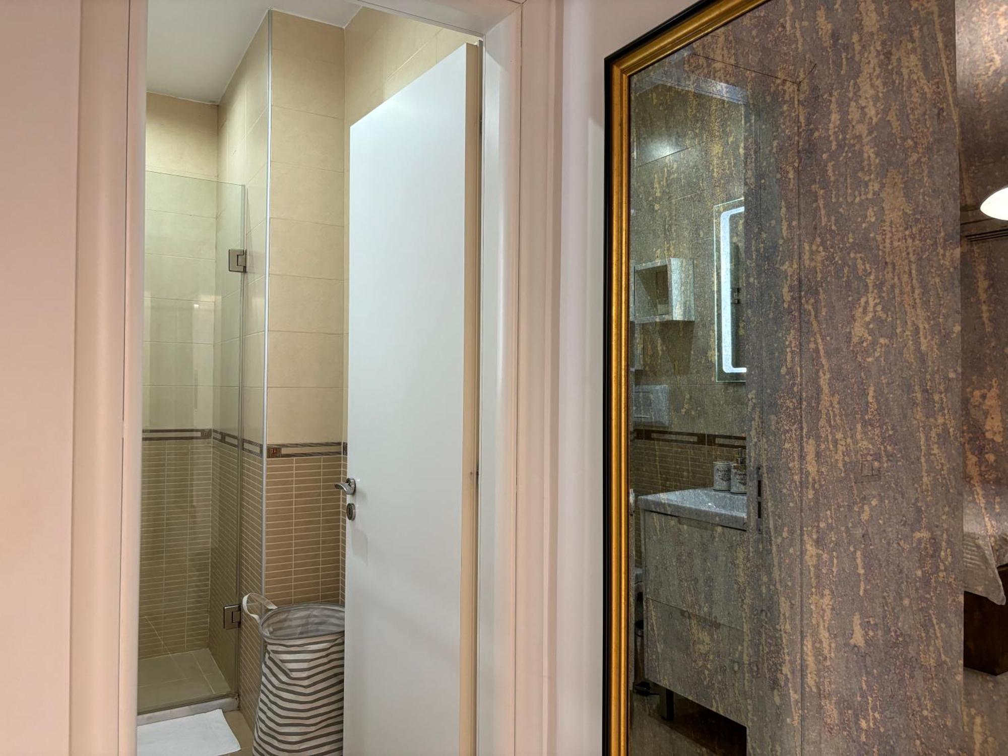 Tam Serviced 2Bdr Apartment City Center No6 Tirana Kültér fotó