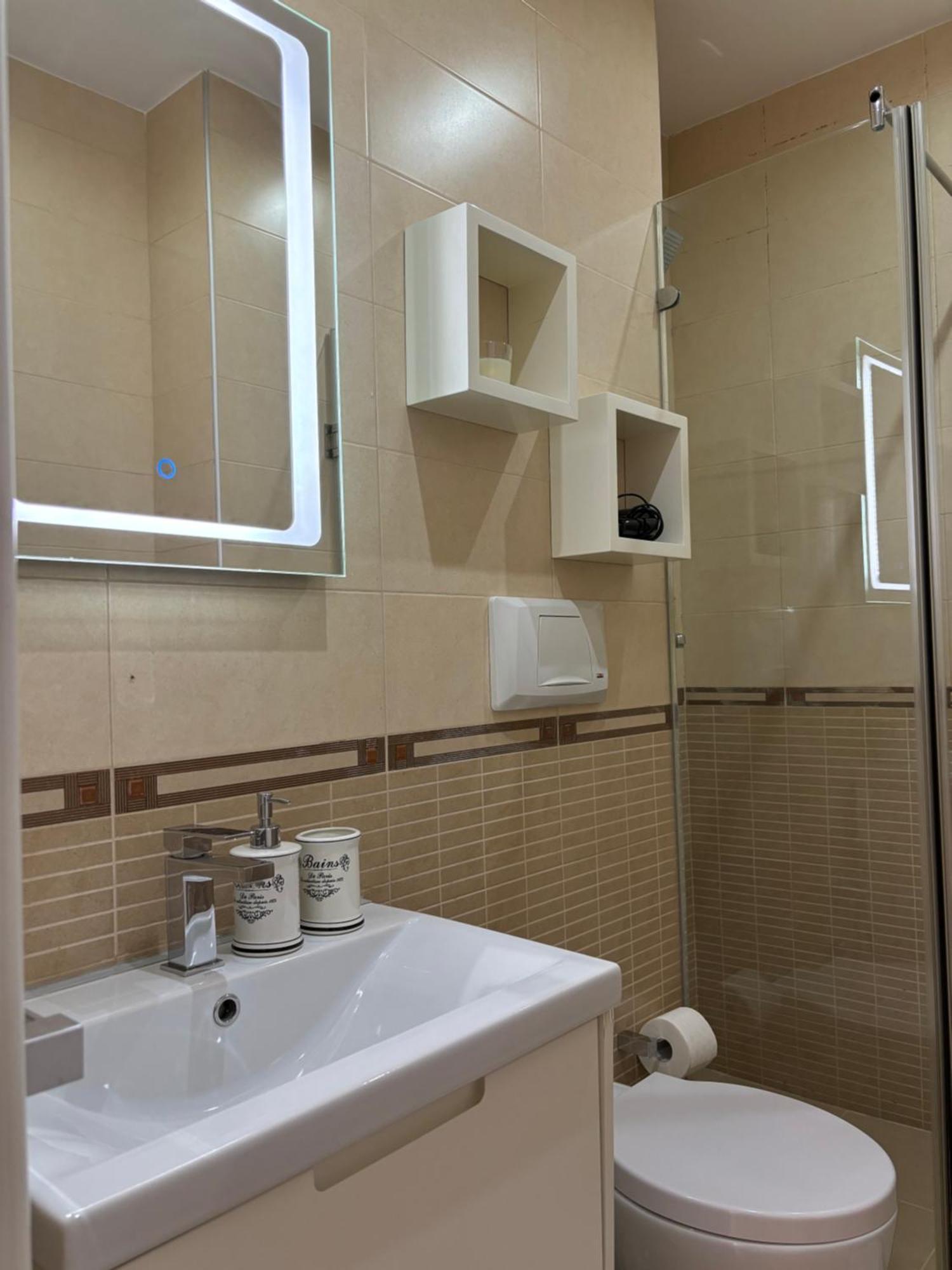 Tam Serviced 2Bdr Apartment City Center No6 Tirana Kültér fotó