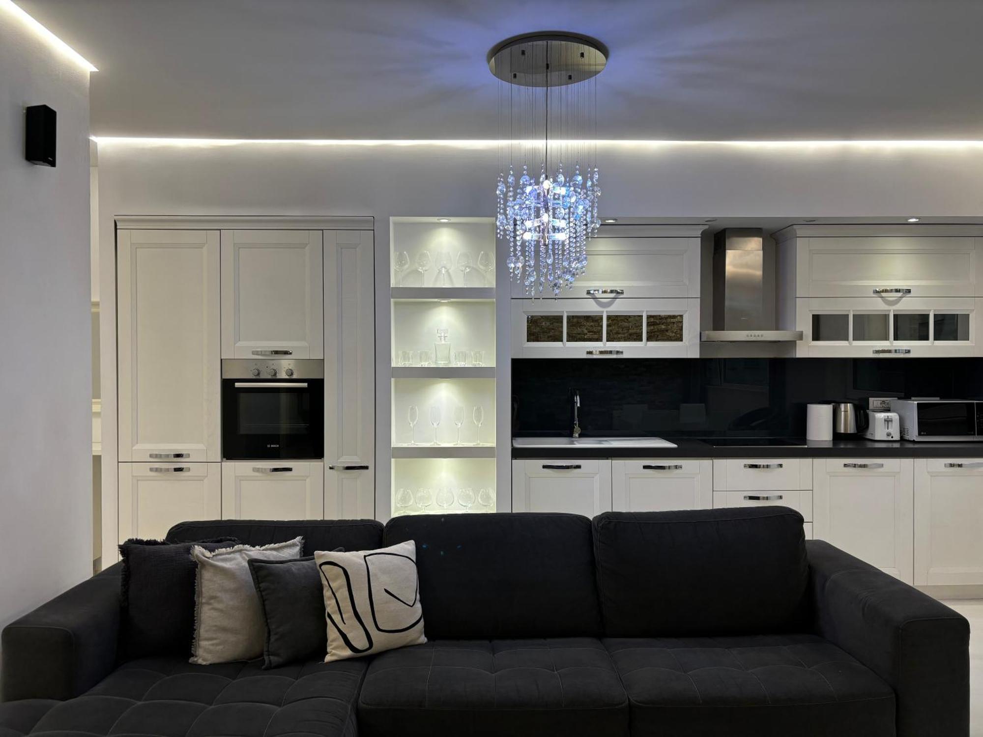 Tam Serviced 2Bdr Apartment City Center No6 Tirana Kültér fotó