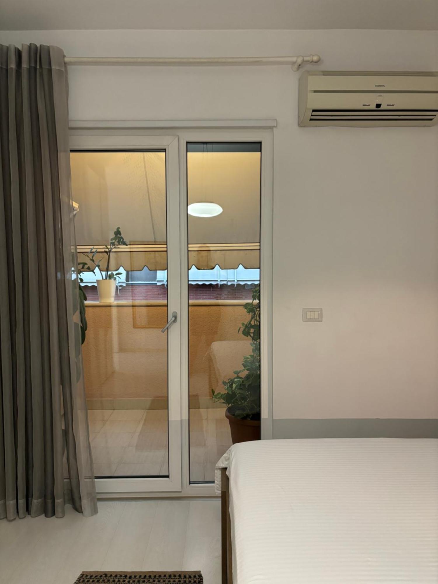 Tam Serviced 2Bdr Apartment City Center No6 Tirana Kültér fotó