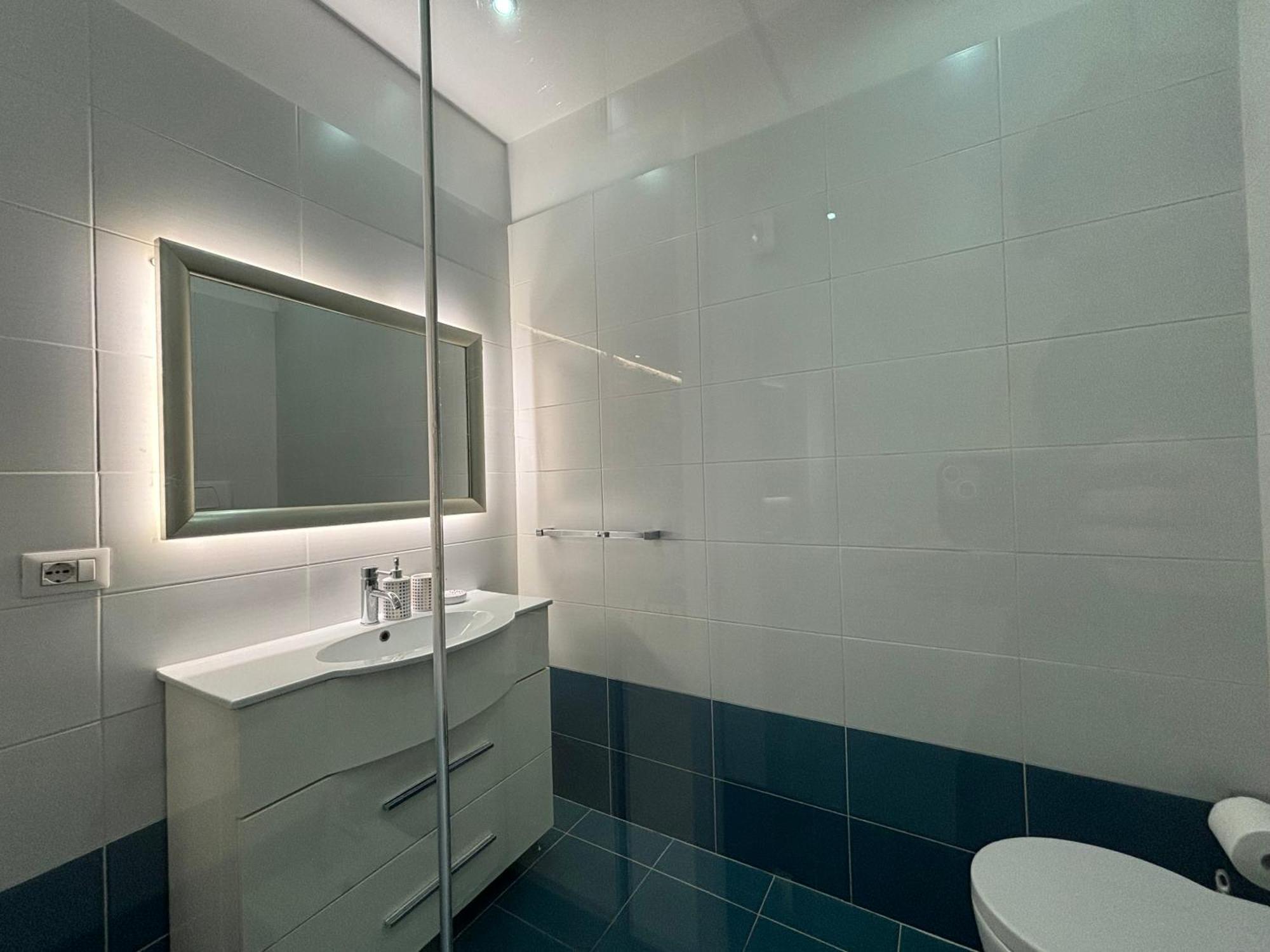 Tam Serviced 2Bdr Apartment City Center No6 Tirana Kültér fotó
