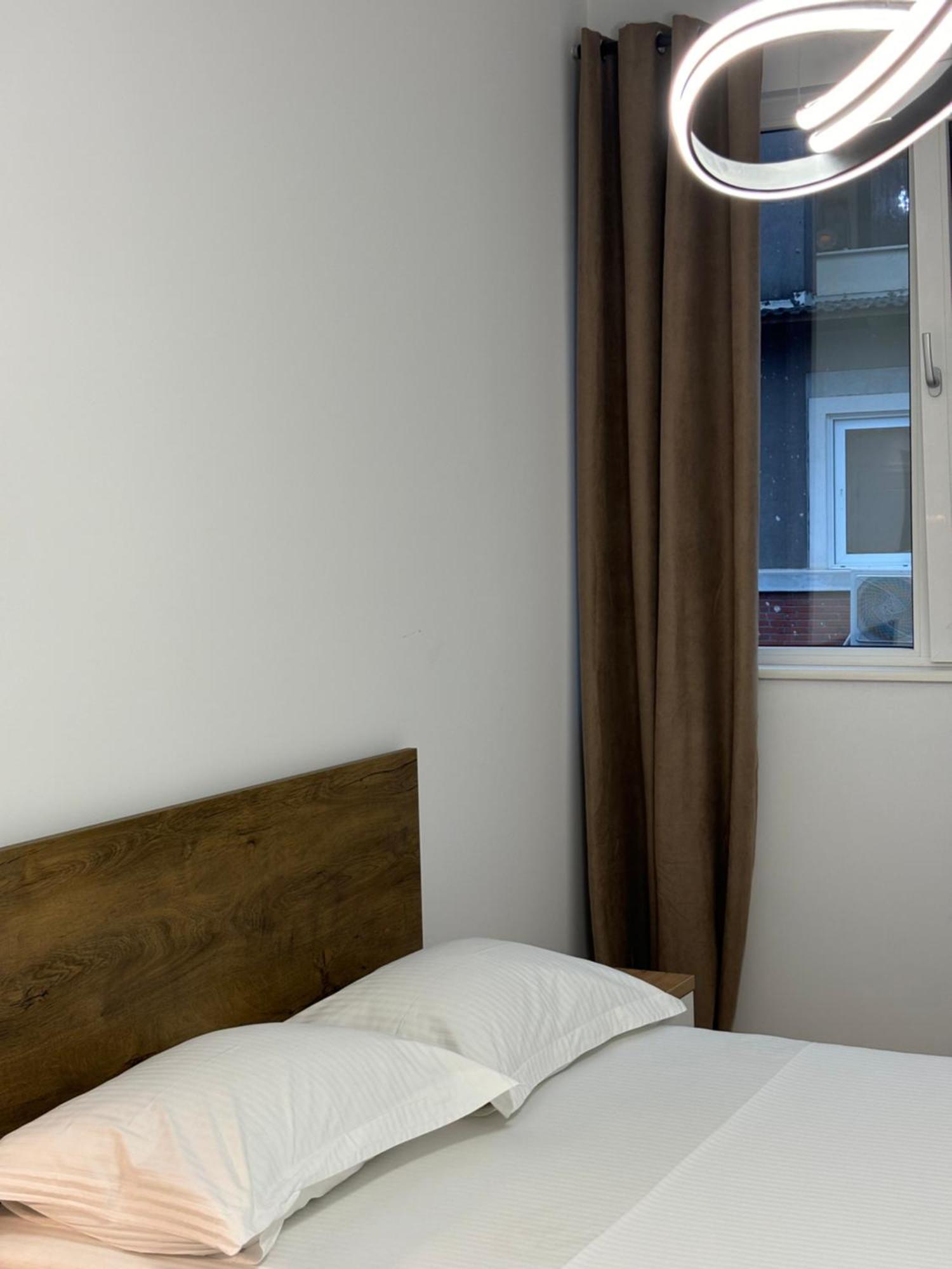 Tam Serviced 2Bdr Apartment City Center No6 Tirana Kültér fotó